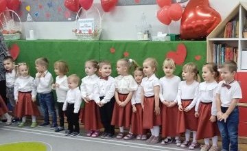 DZIEŃ BABCI I DZIADKA - Krasnale