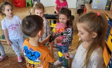 Dzień Kobiet i zielony ogródek u Zuchów