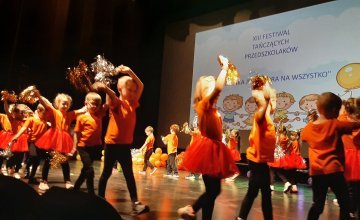 „Słoneczka” na Festiwalu Tańczących Przedszkolaków.