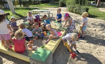 Pierwsze dni Krasnali