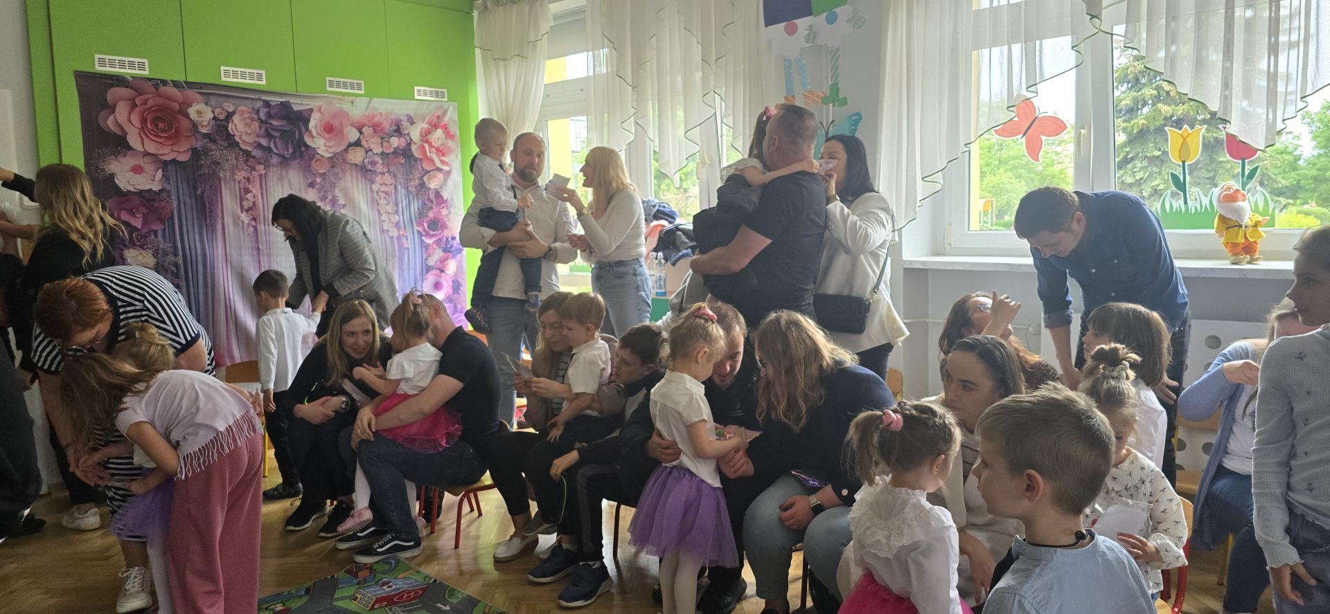 Dzień Mamy i Taty - Krasnale