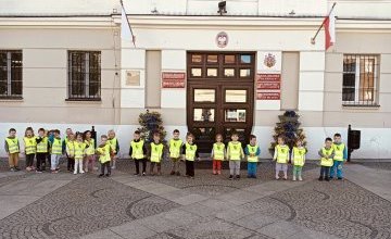 Smerfy zwiedzają Oleśnicę