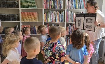 Wizyta Krasnali w Bibliotece