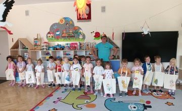 Kreatywne warsztaty z malowania toreb - grupa Smerfy