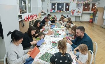 Warsztaty świąteczne w grupie Pszczółki