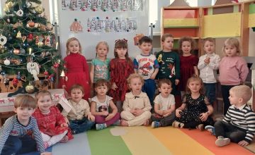 Święta tuż, tuż - grupa Smerfy