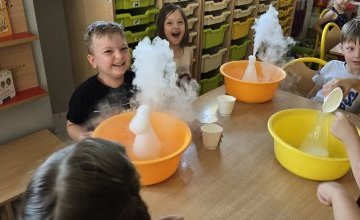 Warsztaty chemiczne w grupie Misie