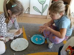 Słoneczka znają zasady bezpiecznej zabawy w zimie (6)