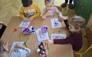 Wiosna w grupie Krasnali (12)