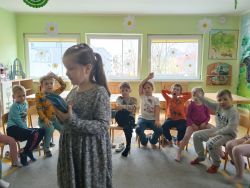 Tydzień teatralny u Słoneczek (1)