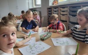 Pszczółki dbają o naszą planetę (3)