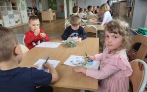 Pszczółki dbają o naszą planetę (6)