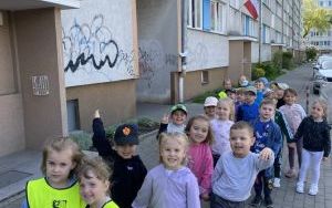 Pszczółki poznają symbole narodowe  (6)