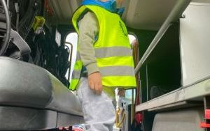 Pszczółki poznają zawód strażaka (7)