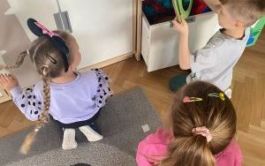 „Pszczółki” w świecie książek  (1)
