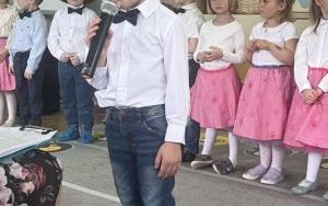 Uroczystość z okazji Dnia Mamy i Taty - Misie (6)