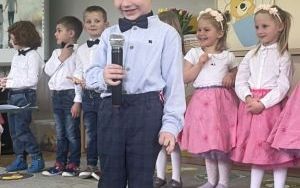 Uroczystość z okazji Dnia Mamy i Taty - Misie (7)