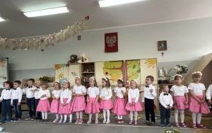 Uroczystość z okazji Dnia Mamy i Taty - Misie (12)