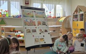 „Kubuś Puchatek" i łąka w grupie Krasnali (5)