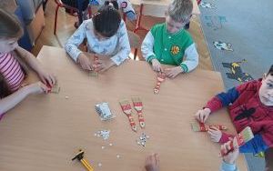 Dzień Mamy i Taty w grupie Zuchy (2)