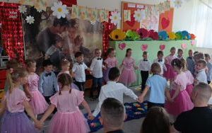 Dzień Mamy i Taty w grupie Zuchy (1)