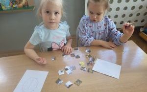 Pszczółki poznają łąkę (4)