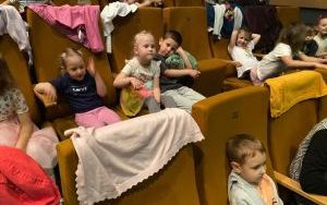 Pszczółki poznają łąkę (4)