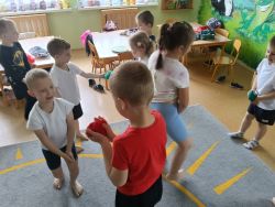 Słoneczka i mama kangurzyca (3)