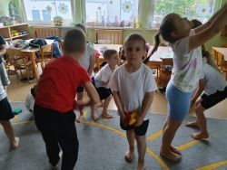 Słoneczka i mama kangurzyca (8)