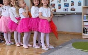 Dzień Mamy i Taty w grupie “Pszczółek” (14)