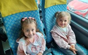 Smerfy na wycieczce w lesie (4)