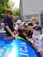 Słoneczka poznają pracę kierowcy ciężarówki (2)