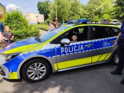 Słoneczka poznają pracę kierowcy ciężarówki (7)