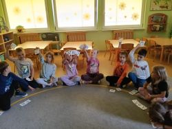Tydzień Przyjaźni w grupie Słoneczek (2)