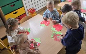 Letnie przysmaki w grupie Krasnale (12)