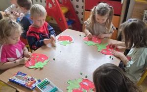 Letnie przysmaki w grupie Krasnale (9)