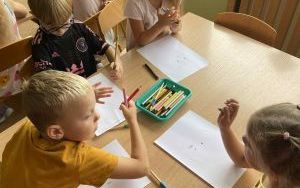 Grupa „Słoneczka” - pierwszy tydzień jako pięciolatki  (18)