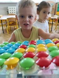 Pierwsze dni w przedszkolu - grupa "Krasnale" (19)