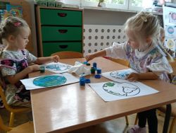 Pierwsze dni w przedszkolu - grupa "Krasnale" (8)