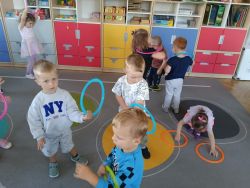 Pierwsze dni w przedszkolu - grupa "Krasnale" (13)