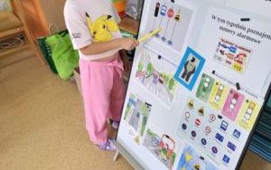 Słoneczka poznają zasady ruchu drogowego (9)