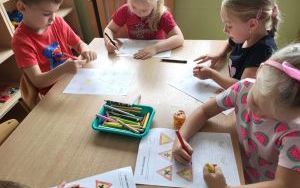 Słoneczka poznają zasady ruchu drogowego (8)