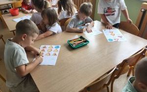Słoneczka poznają zasady ruchu drogowego (6)