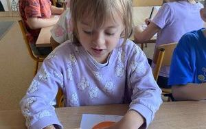 Międzynarodowy Dzień Kropki w grupie „Słoneczka” (6)