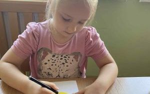 Międzynarodowy Dzień Kropki w grupie „Słoneczka” (5)