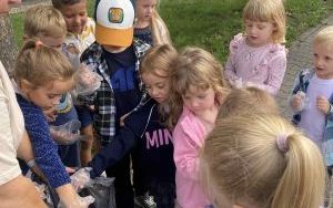 Ogólnopolska akcja Sprzątania Świata - Słoneczka  (2)