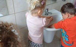 Smerfy dbają o higienę  (4)