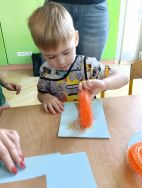 Krasnale lubią jesień (4)