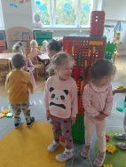 Krasnale lubią jesień (5)
