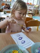 Krasnale lubią jesień (7)